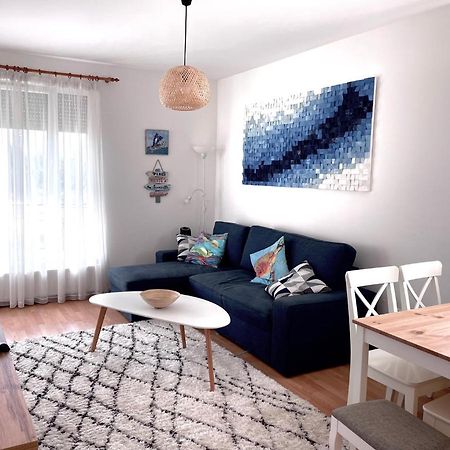 Siofoki Vizparti Nyaralo - Lakeside Apartment Zewnętrze zdjęcie