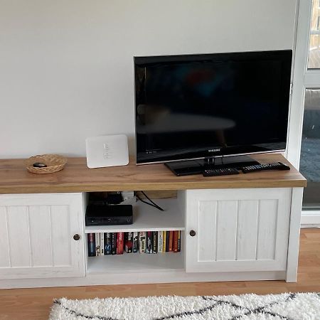 Siofoki Vizparti Nyaralo - Lakeside Apartment Zewnętrze zdjęcie