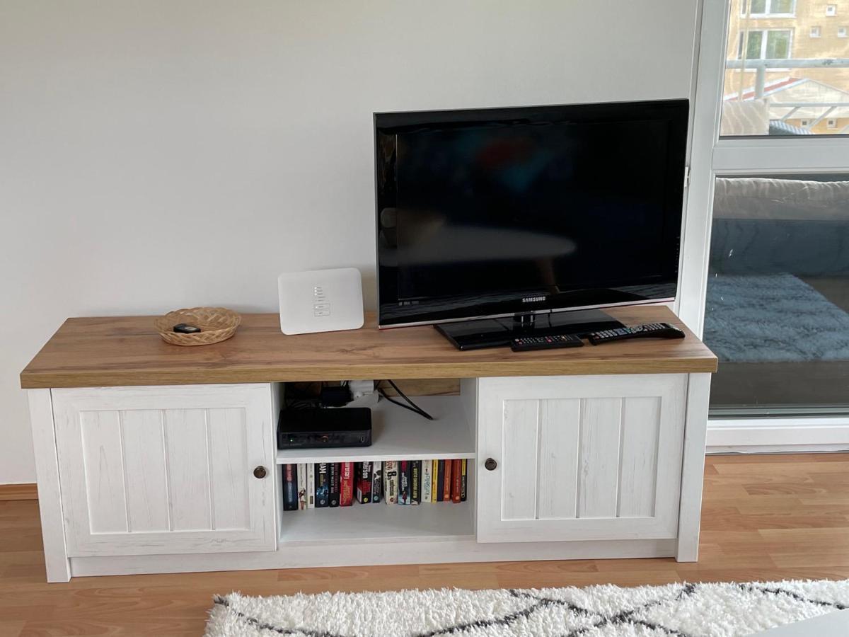 Siofoki Vizparti Nyaralo - Lakeside Apartment Zewnętrze zdjęcie