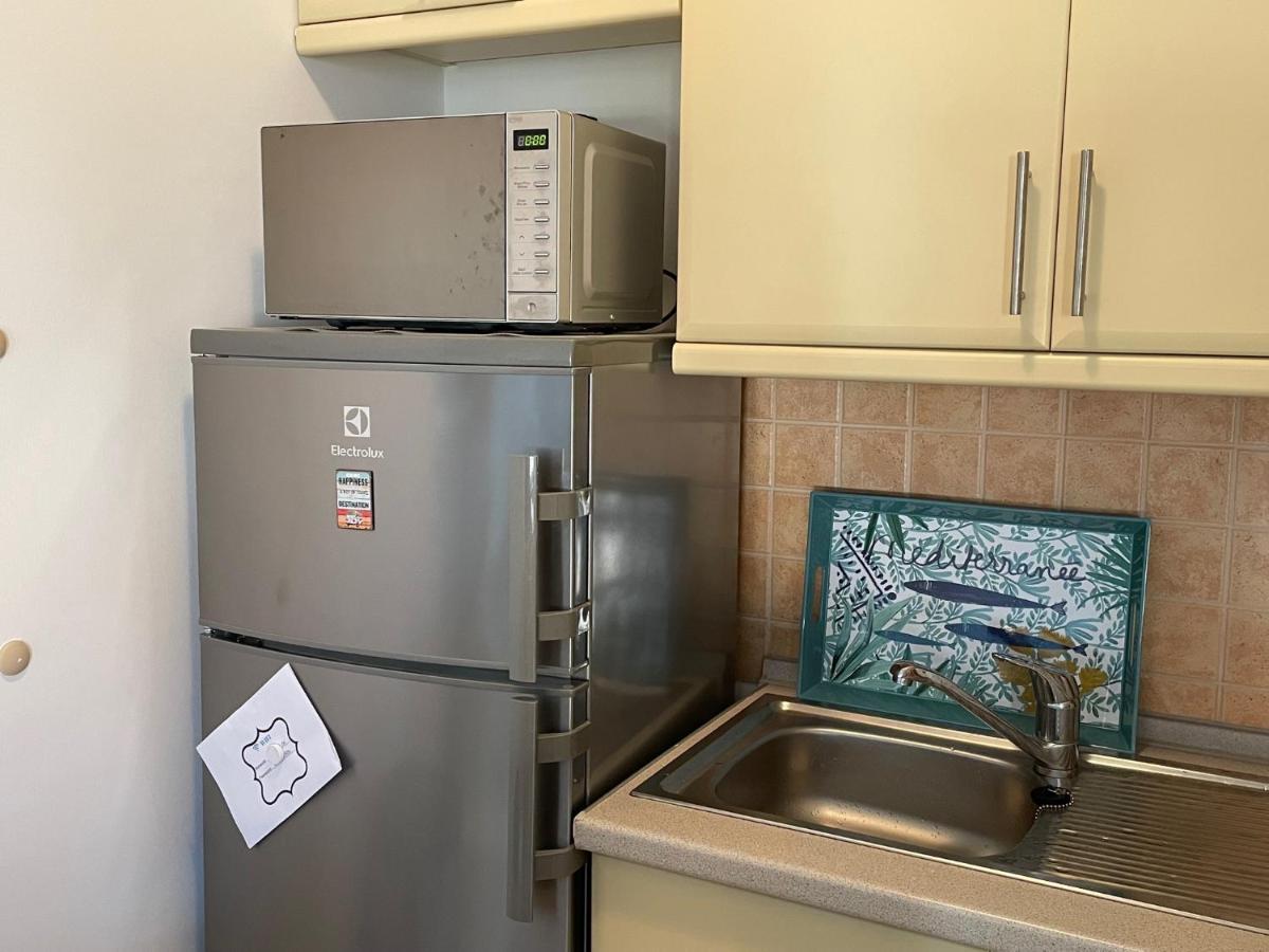 Siofoki Vizparti Nyaralo - Lakeside Apartment Zewnętrze zdjęcie